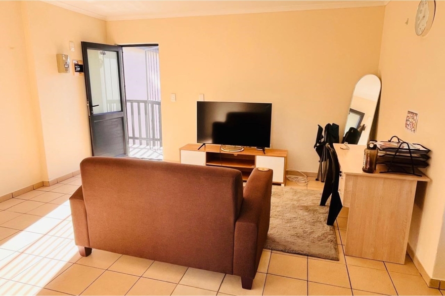 2 Bedroom Property for Sale in Parklands East Western Cape